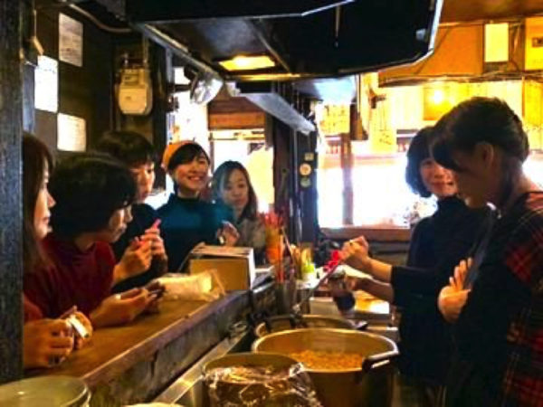※もはやセカアカ２期の定番となった感のあるイヴェント。「 たびとほん 」主催の「 関西でも芋煮会 」。みんなで作って食べる美味しさよ。